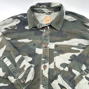 GAP Camouflage Shirt Jacket